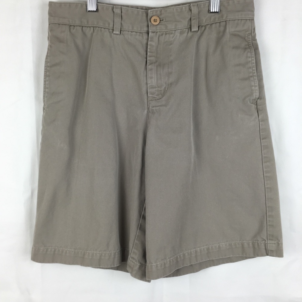 🐟Vineyard Vines Cream Pleated shorts